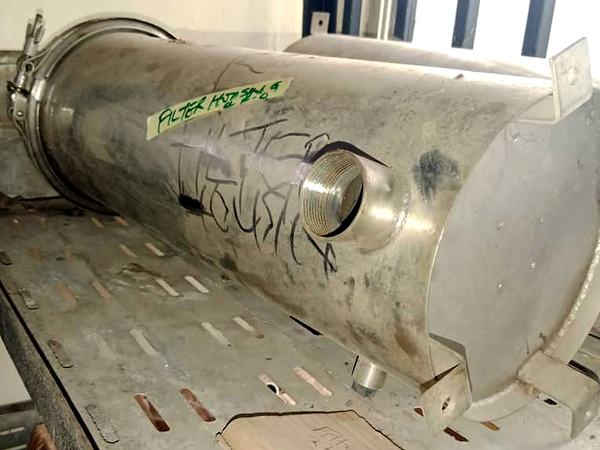Filter housing for RO
